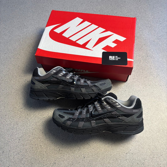 NIKE P6000-SUEDE ANTHRACITE